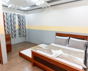 Cazandra Regular Room - 4 pax
